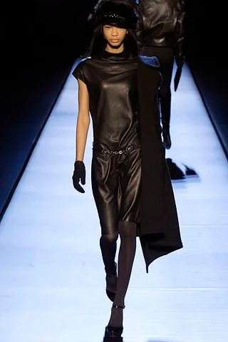 Look 3